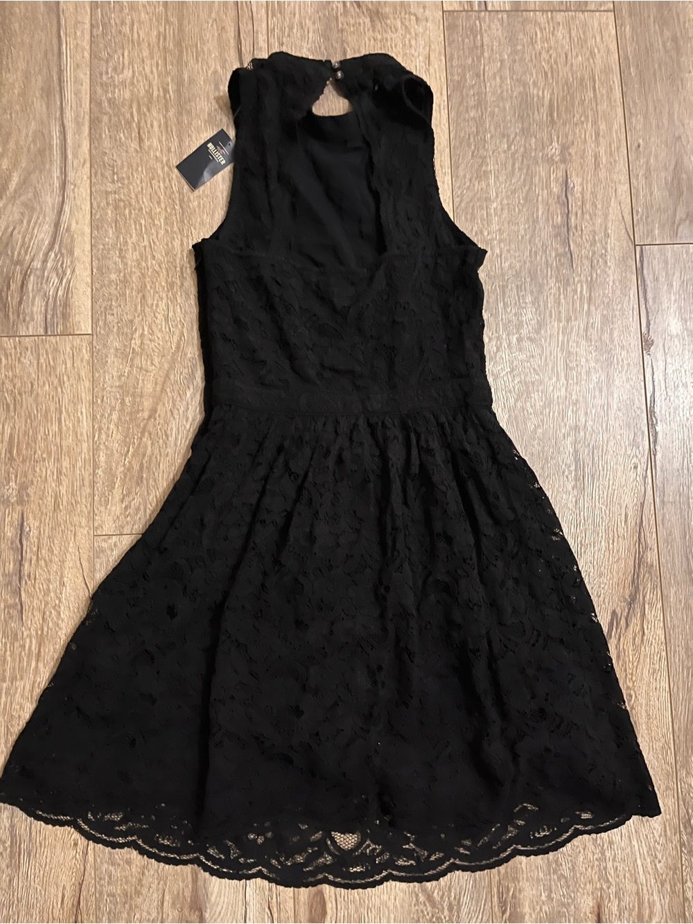 Hollister brand new with tag Black Lace-Back Sleeveless Camisole